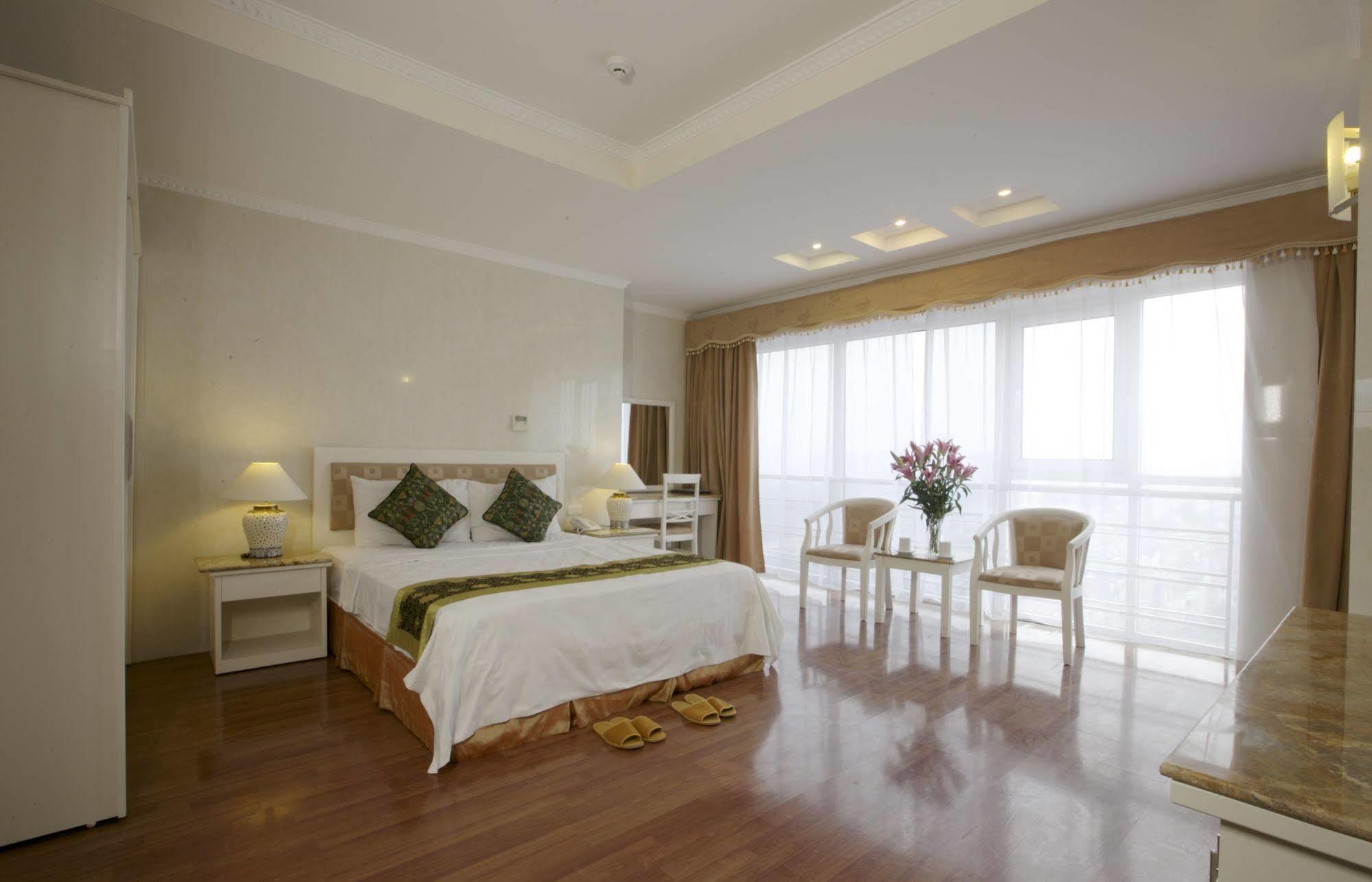 Danly Hotel Hanoi Zewnętrze zdjęcie