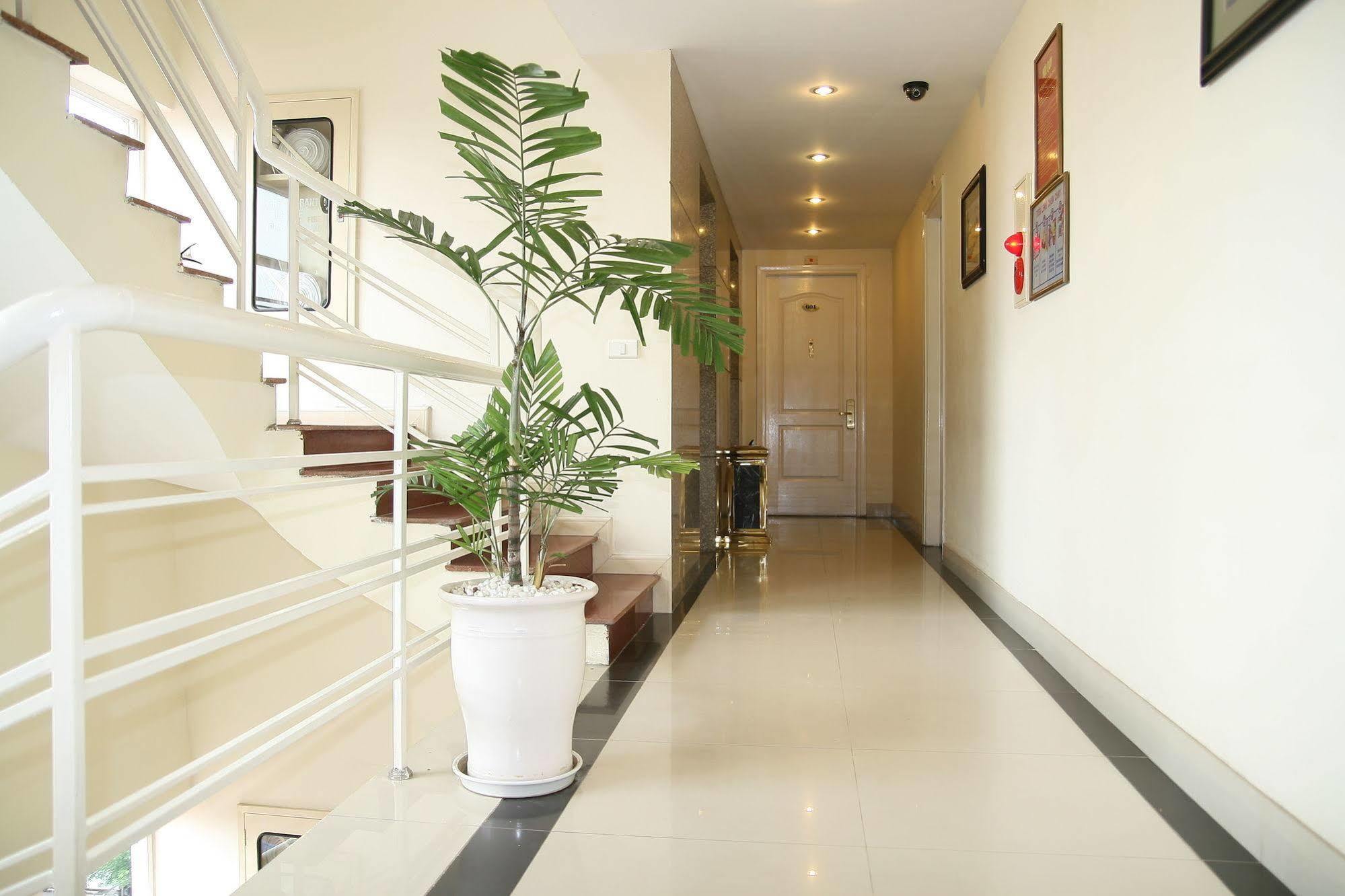 Danly Hotel Hanoi Zewnętrze zdjęcie