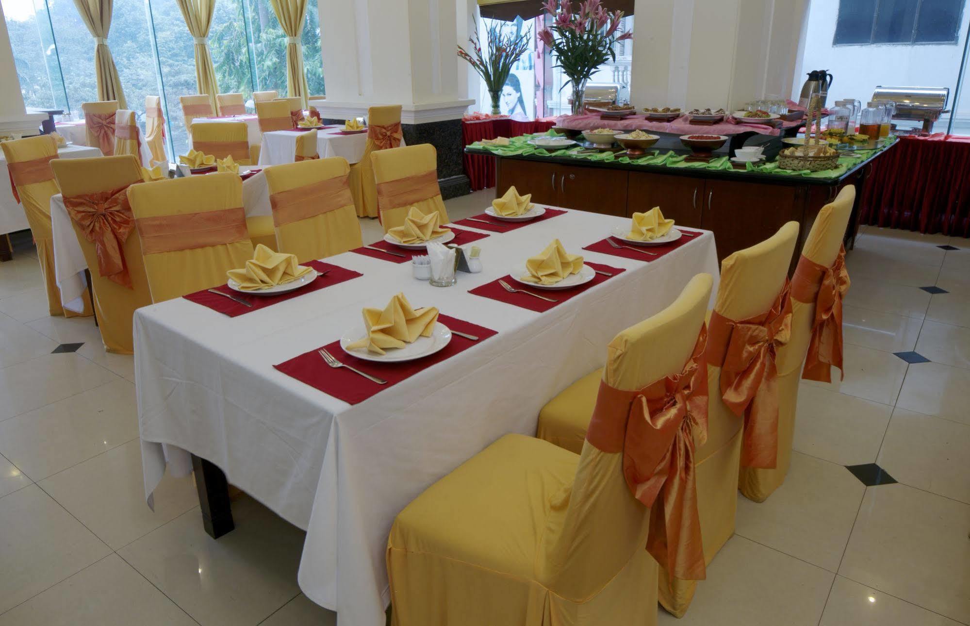 Danly Hotel Hanoi Zewnętrze zdjęcie